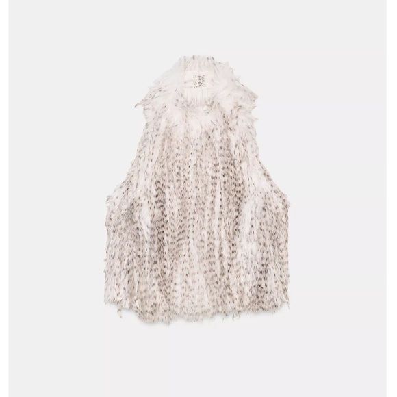 Zara Feathery Halter Crop Top in White and Brown - Picture 4 of 10